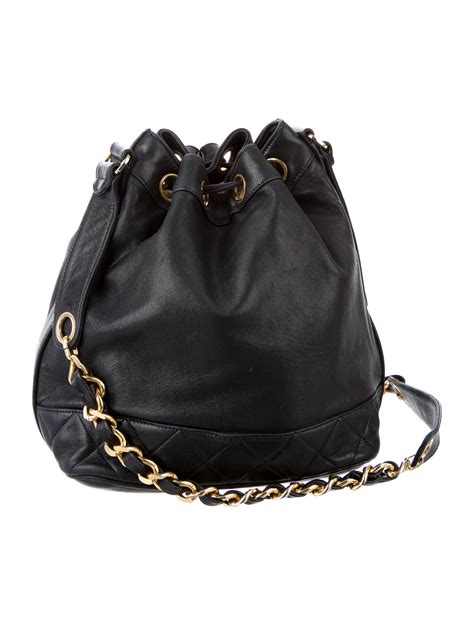 chanel vintage bucket bag